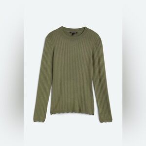 Kelsey Dark Green Scallop Trim Ribbed Crewneck Sweater (NWT)